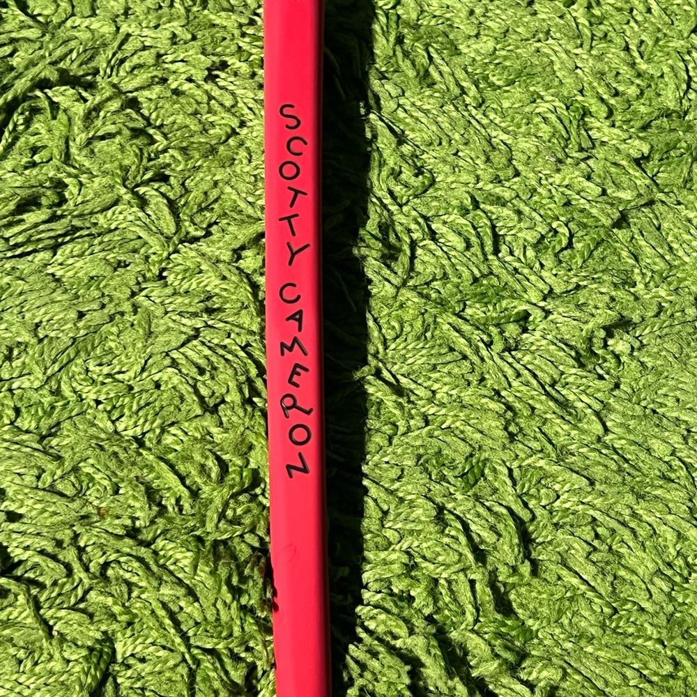 Scotty Cameron Vibrant Red pistolini Putter Grip
